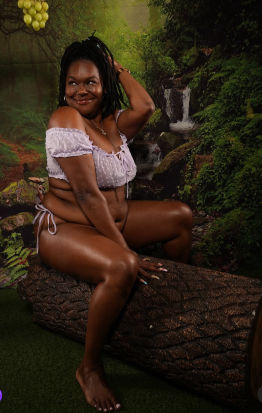 Golden Goddess in HoneyDippedCream